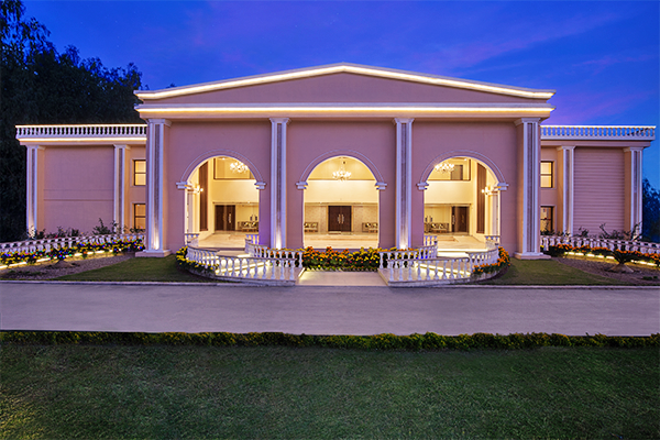 CLARKS RESORT